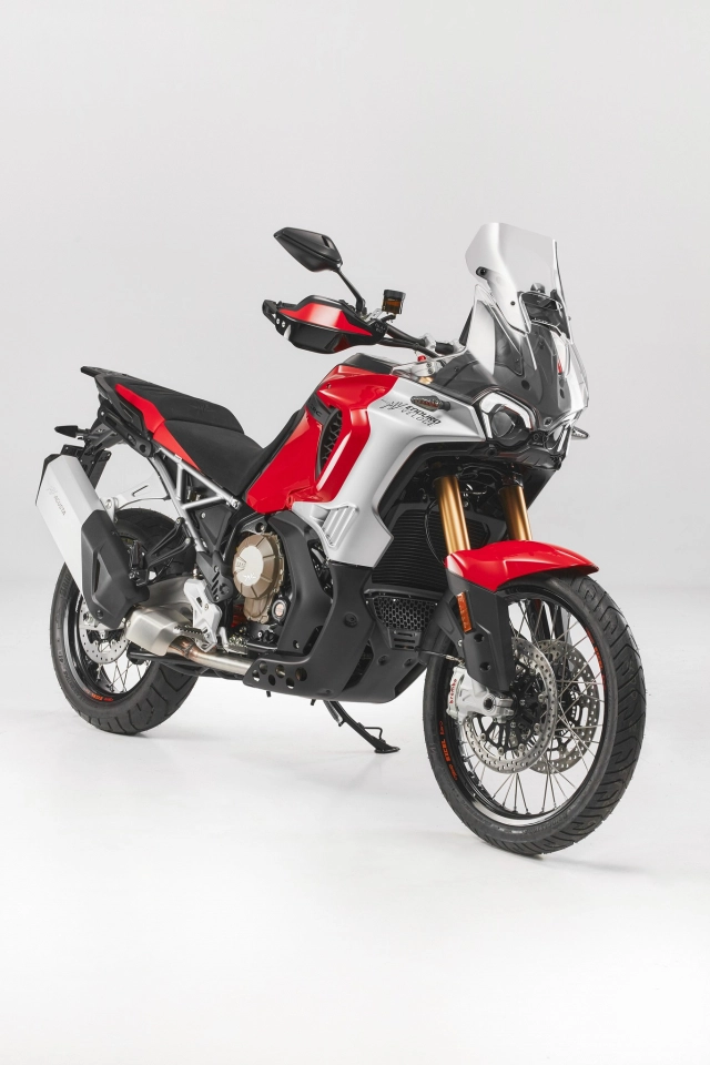 Mv agusta enduro veloce 2024 vừa ra mắt có gì đặc biệt - 1