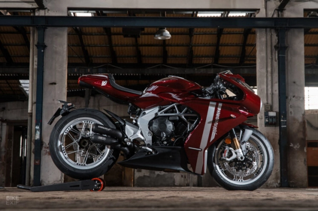 Mv agusta superveloce 98 phiên bản đặc biệt ra mắt nhằm tôn vinh chiếc mô tô đầu tiên - 3