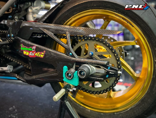 S1000rr độ cực chất trong diện mạo áo đua anpha racing - 17