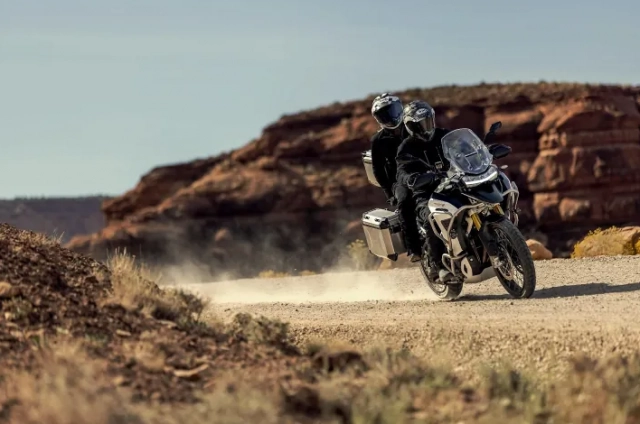 Triumph tiger 1200 gt explorer và rally explorer 2024 chính thức ra mắt - 4