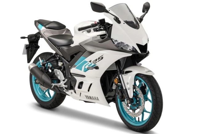 Yamaha r25 2024 ra mắt màu mới tại thị trường cho malaysia - 3