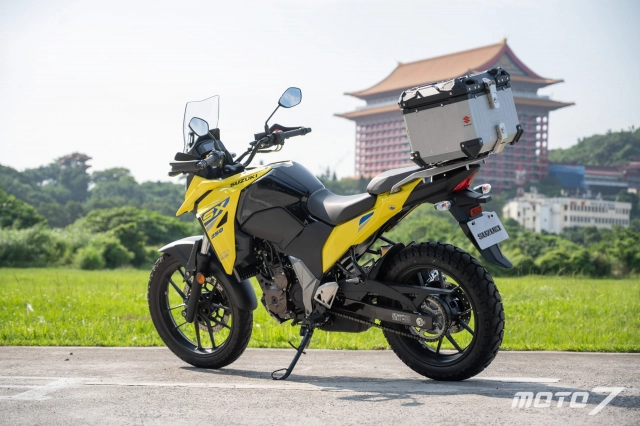 Chi tiết suzuki v-strom 250 sx 2023 dùng chung động cơ gixxer làm mát bằng dầu - 11