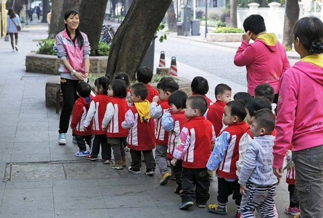 Con trai liên tục sờ tay vào vùng kín dùng chăn cọ xát chỗ đó bố mẹ phải làm 2 việc này ngay lập tức - 4