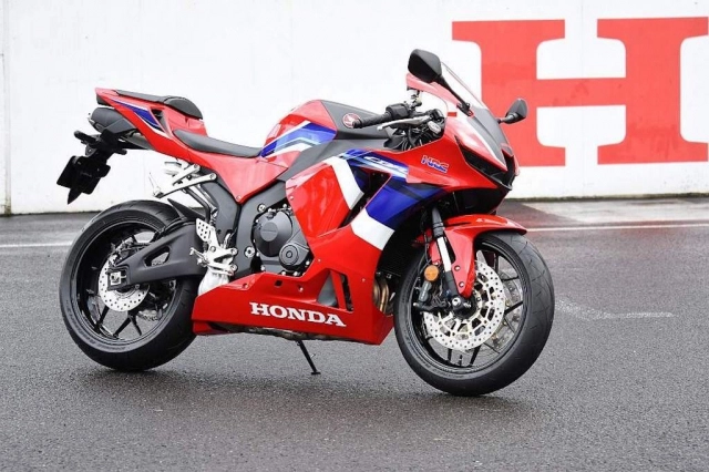 Honda cbr600rr 2024 tiếp tục ra mắt vào cuối tuần này - 4