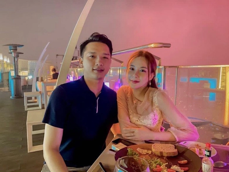 Hotgirl hà nội được chàng trai quen qua mạng bay 4000km về việt nam cầu hôn làm đám cưới biển sinh con xong vẫn đẹp nõn nà - 4