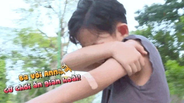 Phan hiển bất ngờ bị chê trách khi có hành động thiên vị con gái anna anh trai kubi bật khóc nói một câu ai cũng thương - 7