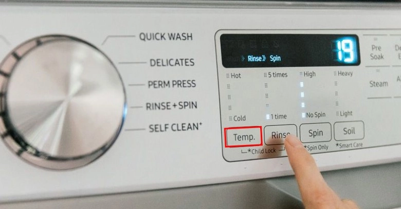 Trên máy giặt có một công tắc bật nó lên tiết kiệm được một nửa tiền điện mỗi năm - 2