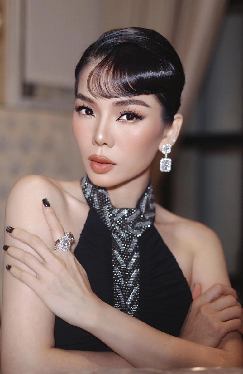 Đọ phong cách 3 bà hoàng kim cương của showbiz việt người cuối cùng lẻ bóng tuổi 41 - 2