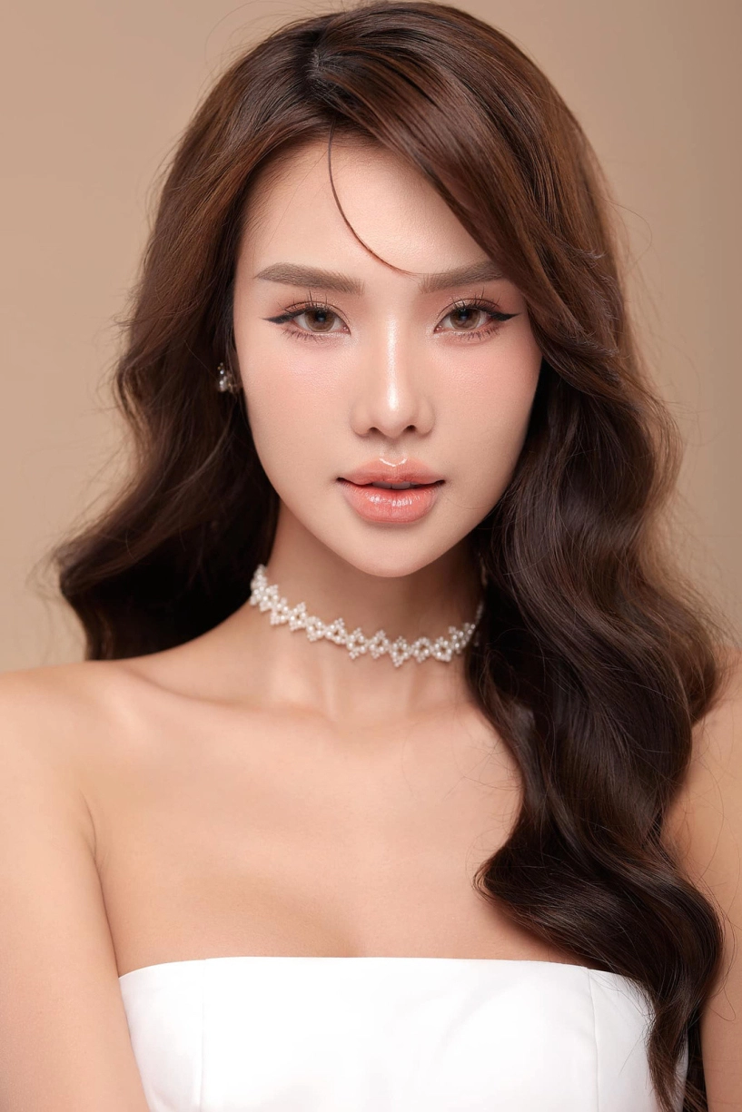 Sở hữu vòng eo 56cm nữ thư ký của tổng giám đốc thi miss grand vietnam là ai - 16