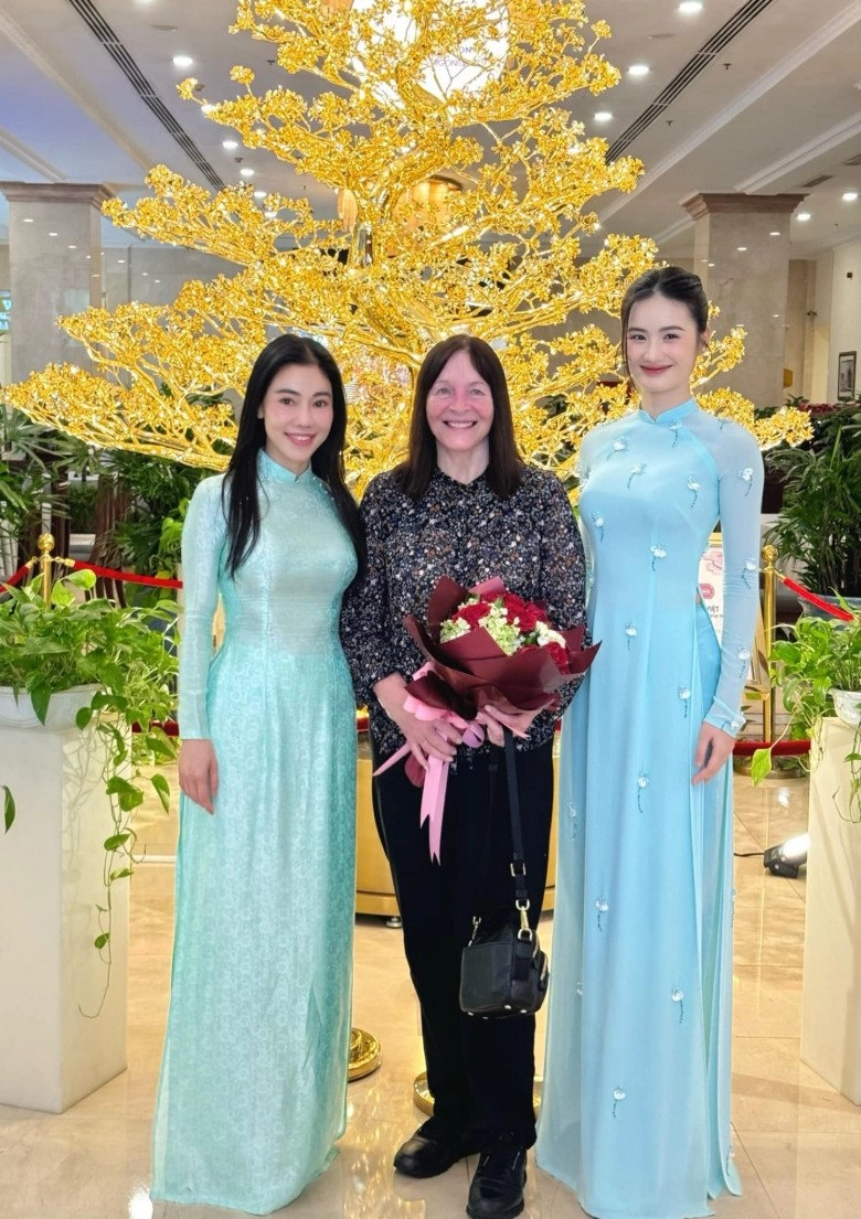 Ý nhi chưa xuất khẩu đã có lợi thế từ bà chủ miss world đường đến vương miện có dễ dàng hơn - 2