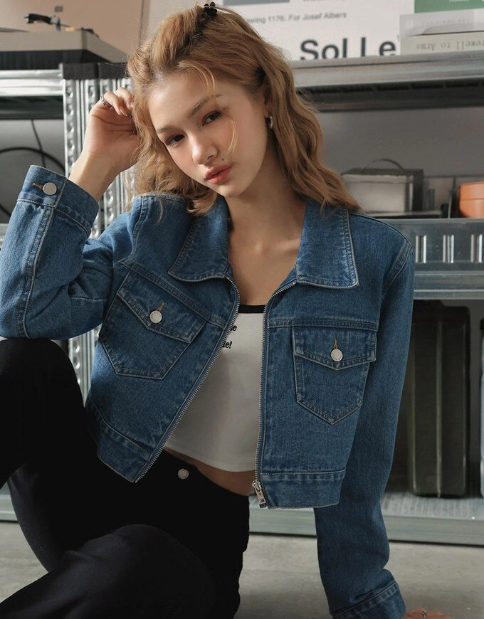 8 kiểu váy áo phối với áo khoác denim đẹp và cá tính được các tín đồ thời trang yêu thích nhất - 5