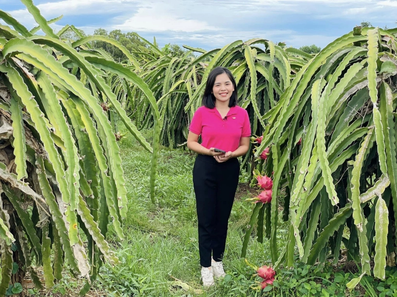 Chân dung nữ phóng viên tác nghiệp giữa siêu bão yagi đời thường đẹp mộc mạc không cần tô vẽ - 6