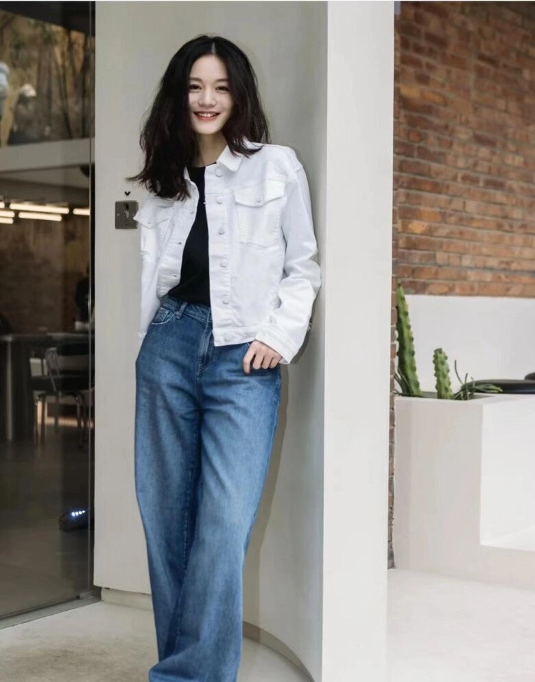 Mặc quần gì với áo khoác denim đẹp nhất kết hợp với 10 kiểu này giúp nàng tôn dáng lại hợp thời trang - 10