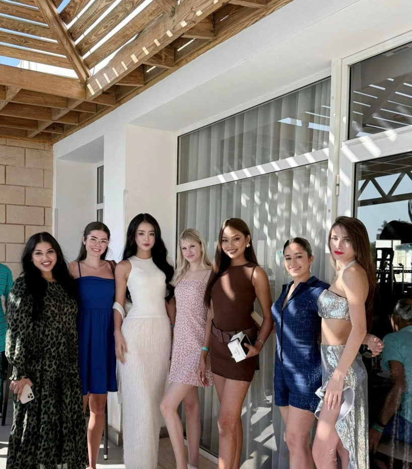 Bùi khánh linh khoe sắc vóc nổi trội bên dàn thí sinh miss intercontinental 2024 - 5