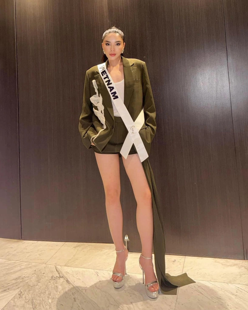 Kỳ duyên gây bàn tán khi mặc quần bó chẽn ở miss universe - 4