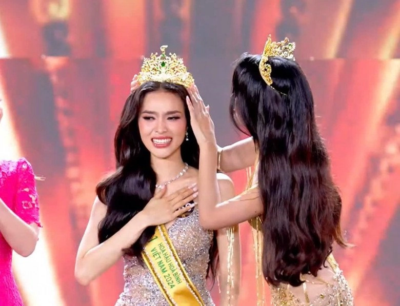 Nhan sắc đời thường mộc mạc của 4 á hậu miss grand vietnam 2024 có người được ví như bản sao thư kỳ - 1