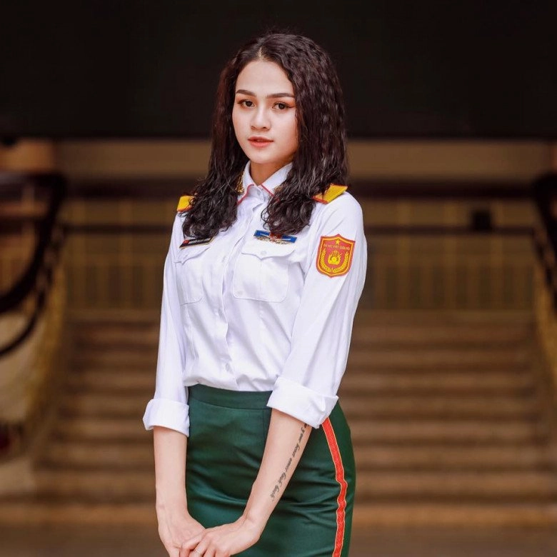 Nhan sắc đời thường mộc mạc của 4 á hậu miss grand vietnam 2024 có người được ví như bản sao thư kỳ - 9