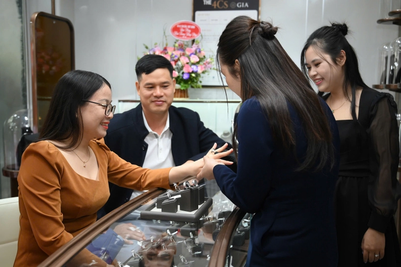 Khai trương showroom trang sức kim cương lapola jewelry hà nội bước đột phá đáng nhớ - 5