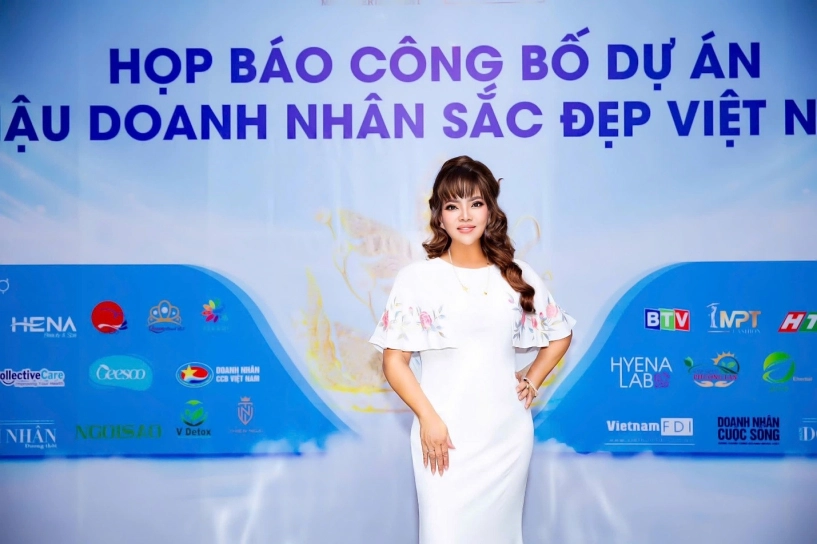 Nghệ nhân hồ thị thanh hương gương mặt quyền lực trên ghế nóng hoa hậu doanh nhân sắc đẹp việt nam 2025 - 1