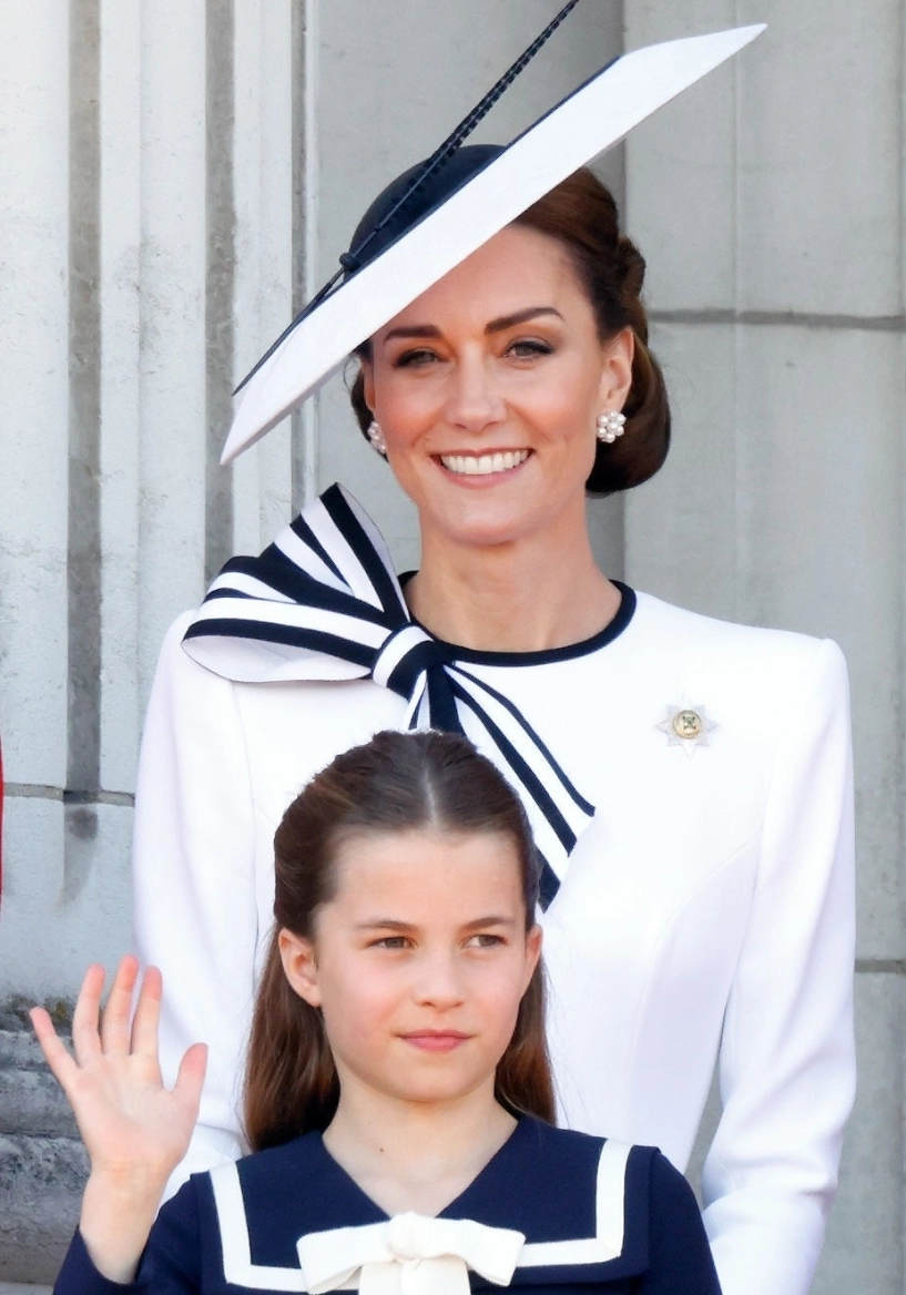 Vương phi kate middleton theo đuổi mốt nơ - 7