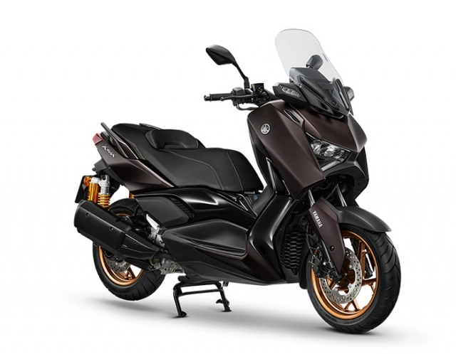 Choáng ngợp với dàn trang bị sẵn có trên yamaha xmax tech max vừa ra mắt tại thái lan - 1