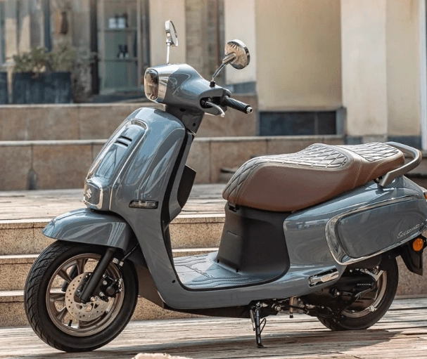 Suzuki us125 mẫu xe ga có kiểu dáng đẹp như vespa nhưng lại có giá rẻ như vision - 6