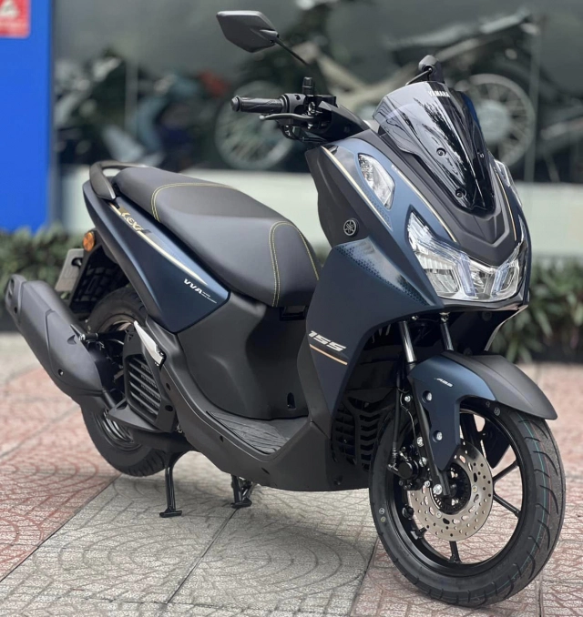 Tại sao lexi 155 2025 đi xa lại ngon hơn so với yamaha nvx 155 - 3