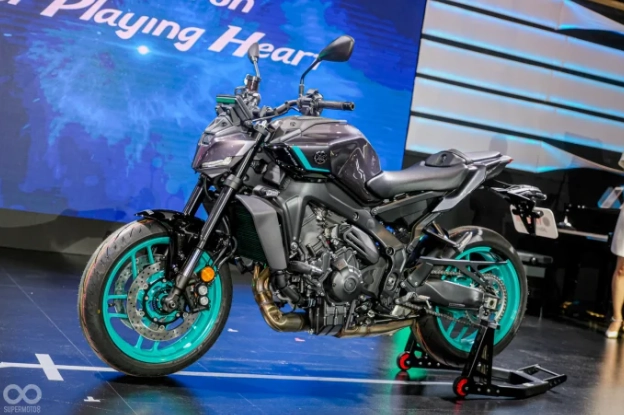 Yamaha mt-09 y-amt lộ diện thực tế tại đài loan trước sự ngỡ ngàng của người hâm mộ - 3