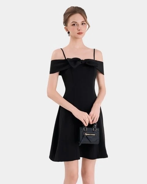 10 outfit mang lại may mắn tài lộc với người mệnh mộc - 5