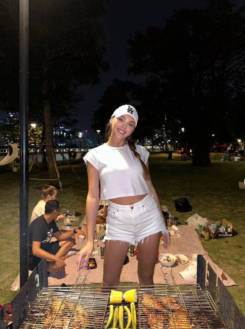2 mỹ nhân sexy nhất làng wags có gu thời trang sau sinh đi ngược số đông ai nấy đều tấm tắc khen - 2
