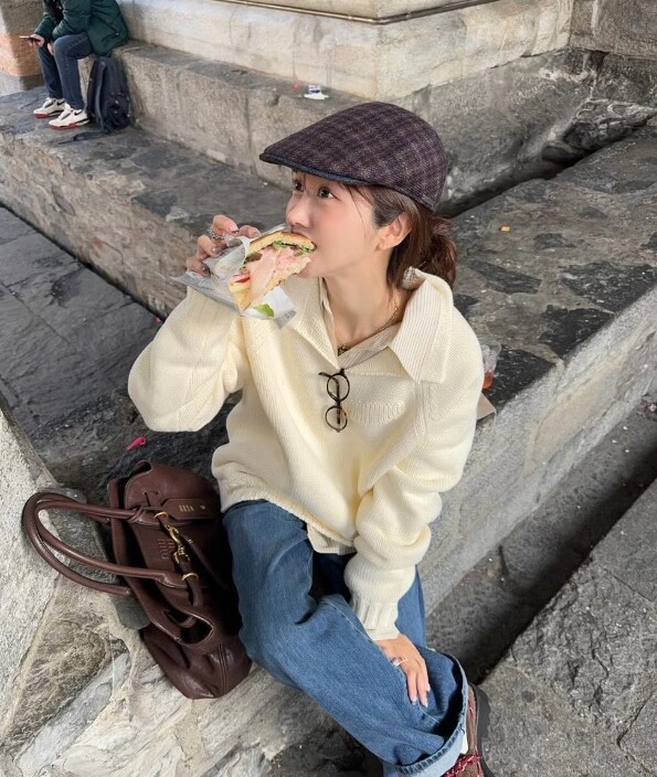 3 màu quần áo cứ diện cùng nhau thì đẹp sang khó cưỡng chị em phối đồ cơ bản trông cũng như fashionista - 9
