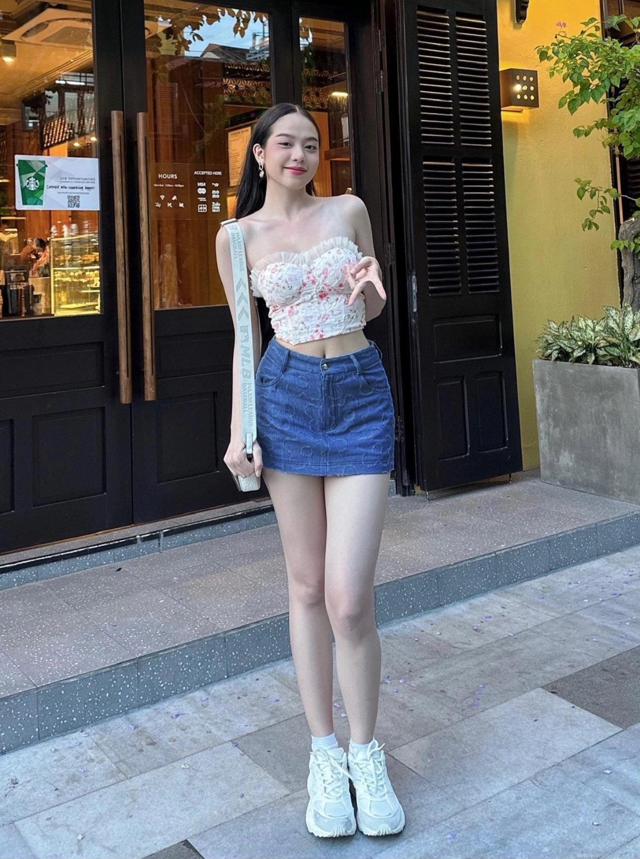 3 mỹ nhân việt mặc đồ chợ mà sang chảnh như hàng hiệu người cuối cùng sắm váy giá rẻ ai cũng mua được - 5