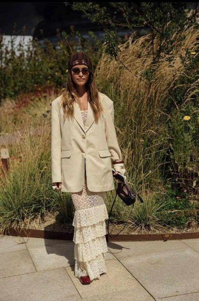 4 xu hướng váy mùa xuân - hè đẹp tinh tế không thể thiếu trong tủ đồ của một fashionista thực thụ - 3