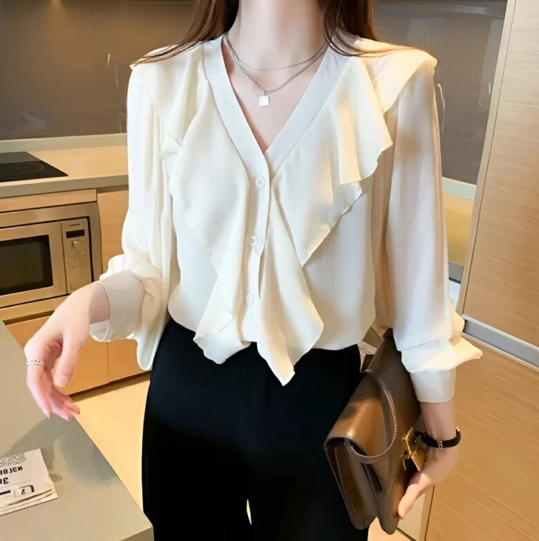 5 chiếc áo sơ mi đẹp hơn áo kẻ sọc sẽ thống trị làng thời trang xuân hè 2025 mọi cô gái thanh lịch đều nên có - 6