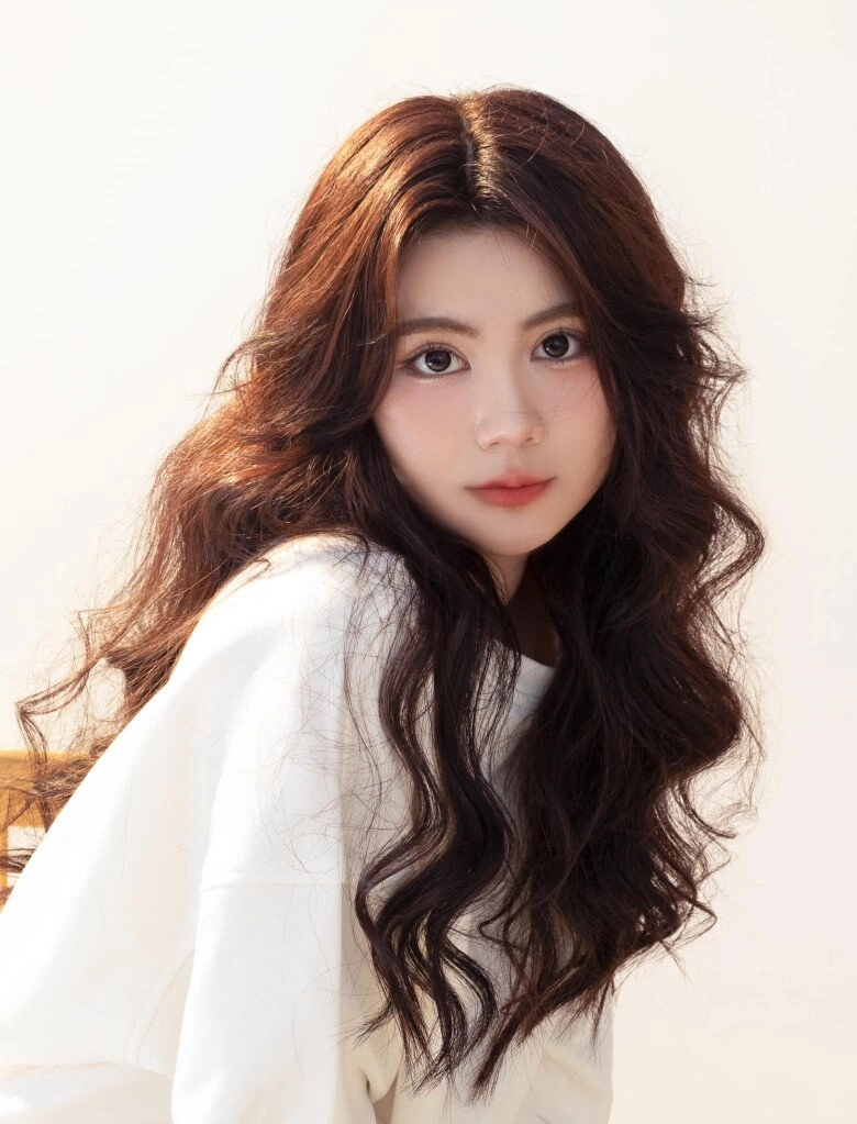 Ái nữ nhà sao việt 17 18 tuổi đã diện đồ gợi cảm con gái diva mỹ linh gây bất ngờ hơn gái út nhà quyền linh - 1