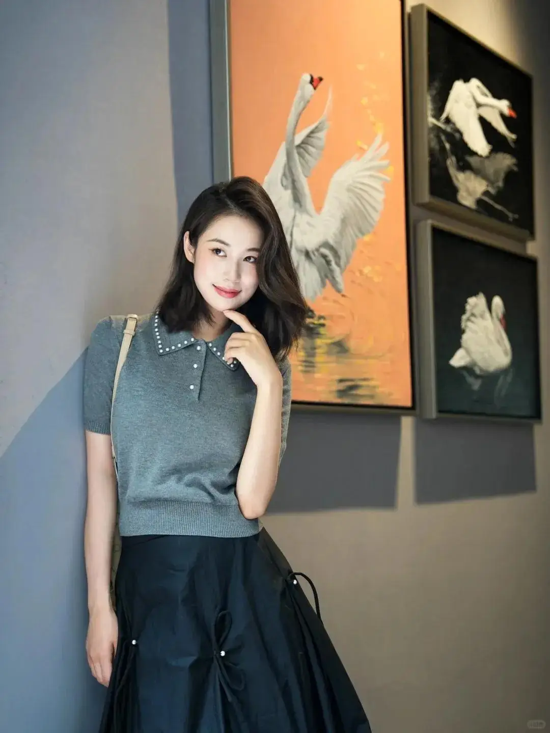 Ba màu sắc tôn da trắng nhất mùa xuân kết hợp với 4 mẹo mặc đồ này đẹp hết chỗ chê - 13