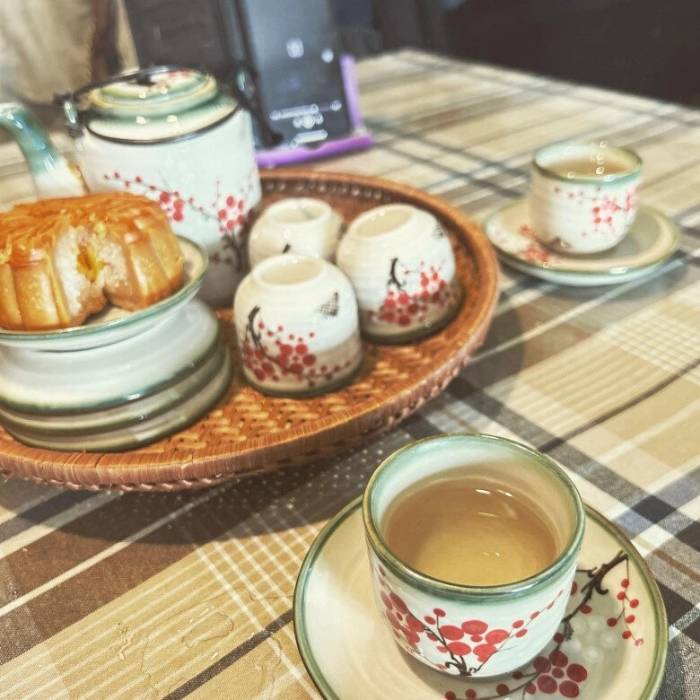 Bên trong căn nhà của phạm anh khoa và vợ hơn 6 tuổi riết rồi thì góc nào cũng hoa và lá - 17