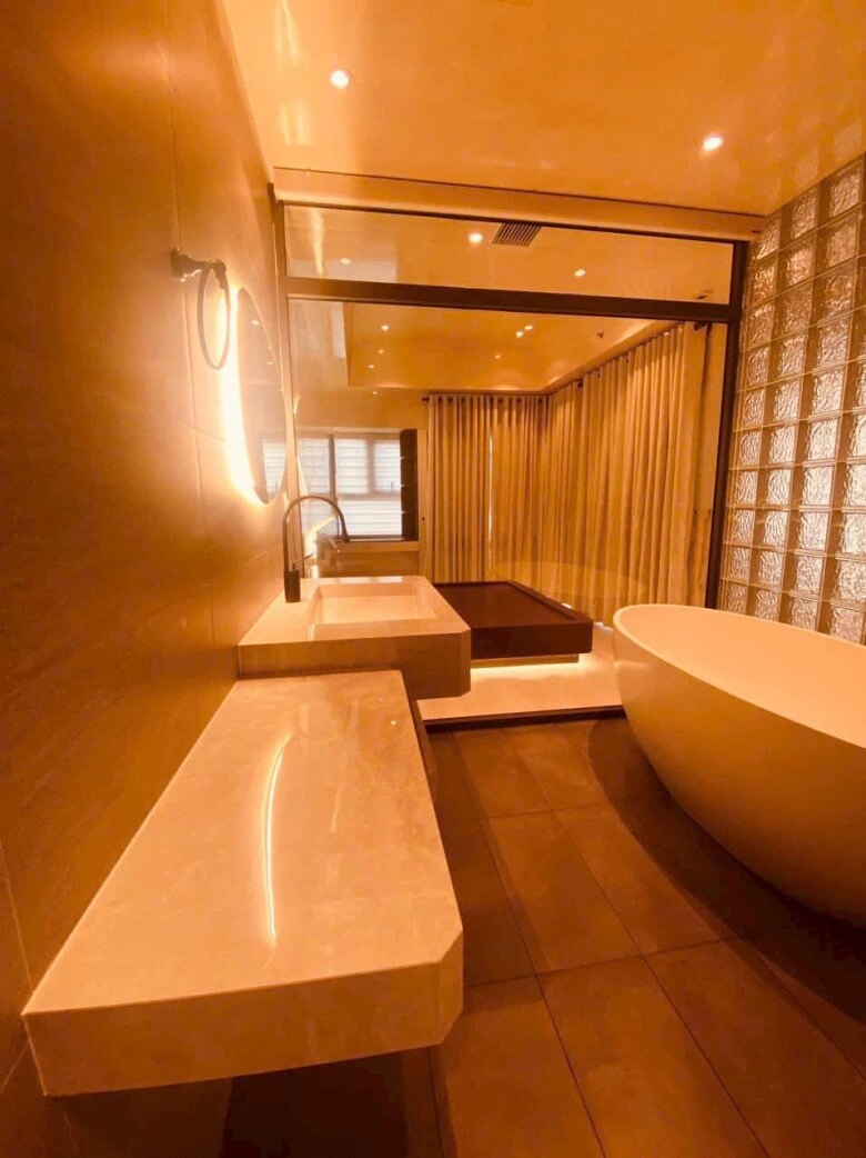 Cao thái hà xây nhà cho mẹ nhưng bị chê nữ diễn viên ấm ức lên mạng chất vấn - 4