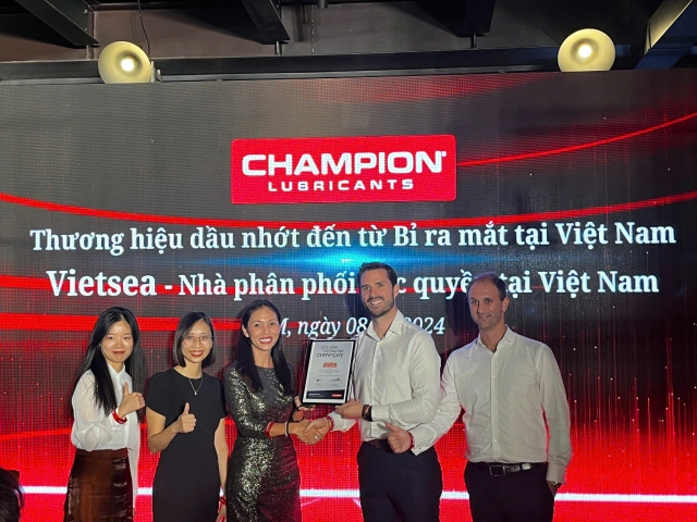Champion - thương hiệu dầu nhớt bỉ có mặt hơn 130 quốc gia chính thức được ra mắt tại việt nam - 1
