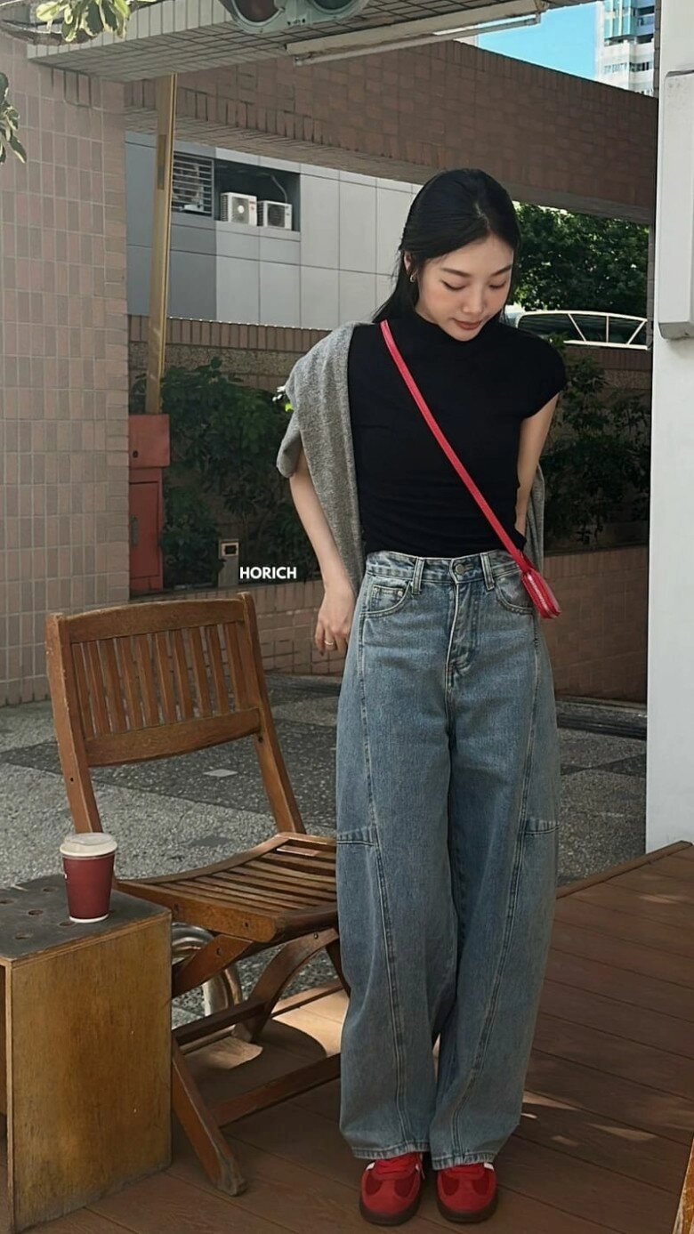 Chán quần jeans ống đứng đi hè 2025 hãy sắm 1 trong 6 kiểu quần jeans này đảm bảo tôn dáng tuyệt đối - 11