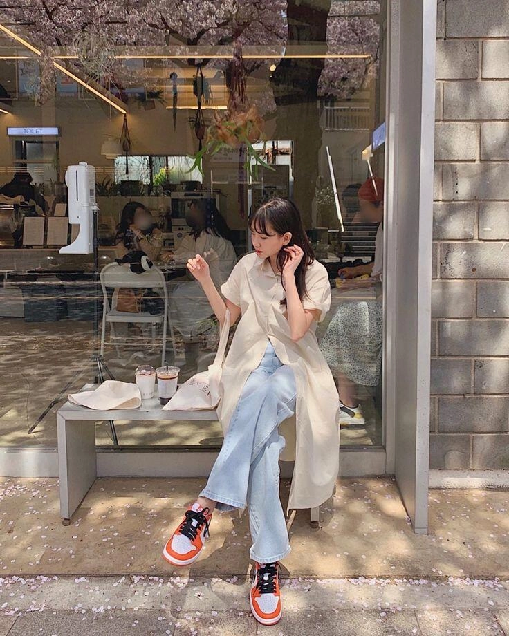 Chị em đi xem diễu binh 304 tham khảo ngay 8 outfit vừa ăn ảnh vừa thoải mái này - 7