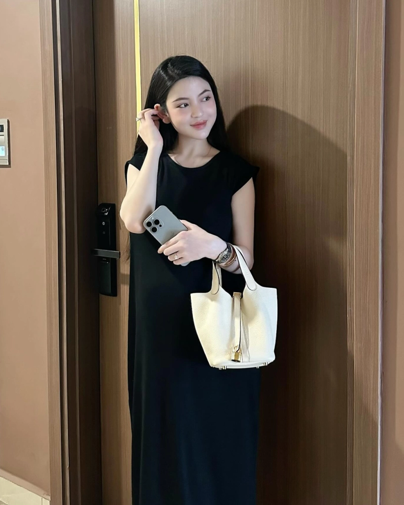 Chu thanh huyền đi đâu cũng đeo đồng hồ 700 triệu đồng chồng tặng - 7