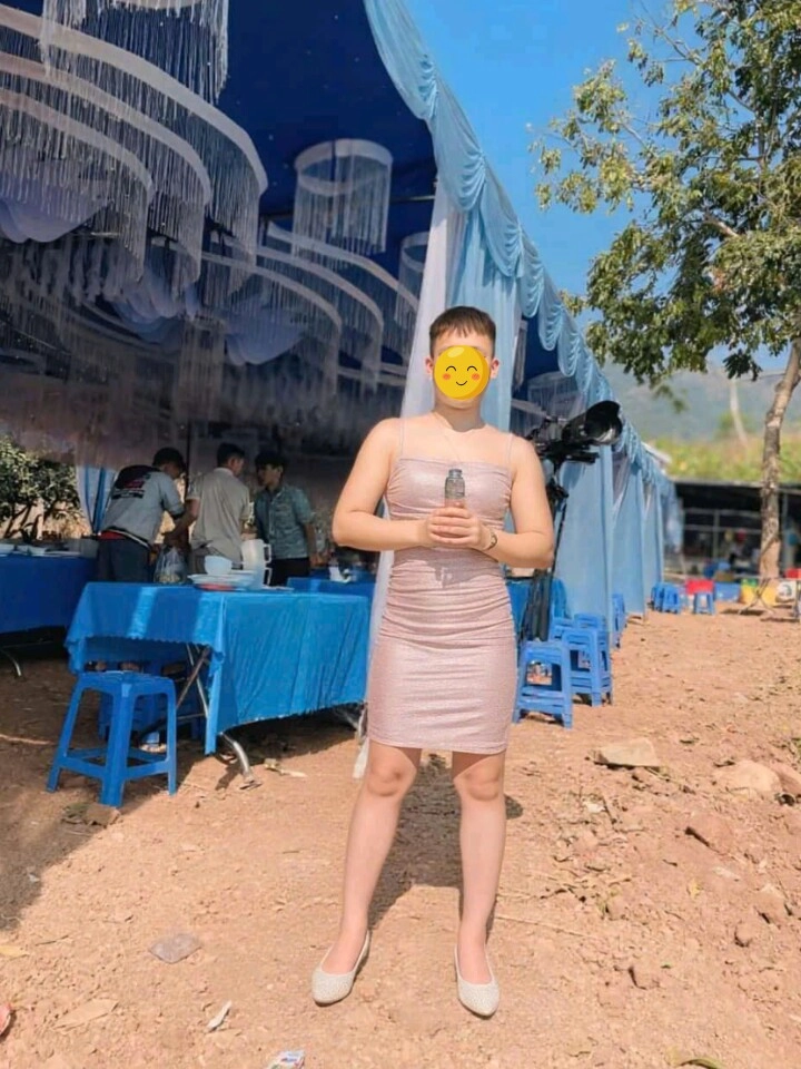 Có gì hot ở kiểu váy này mà giới trẻ cả nam lẫn nữ ở việt nam đều đua nhau diện - 6