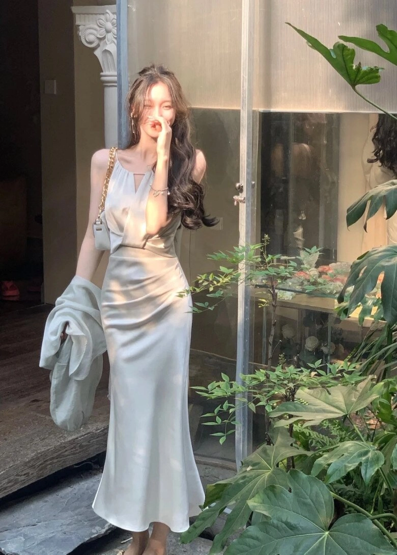 Có gì hot ở kiểu váy này mà giới trẻ cả nam lẫn nữ ở việt nam đều đua nhau diện - 12