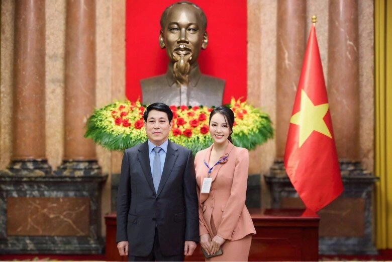 Cùng tham gia sự kiện vinh danh việc tử tế hai mỹ nhân vbiz mặc đối lập nhưng đều ghi điểm tuyệt đối - 3