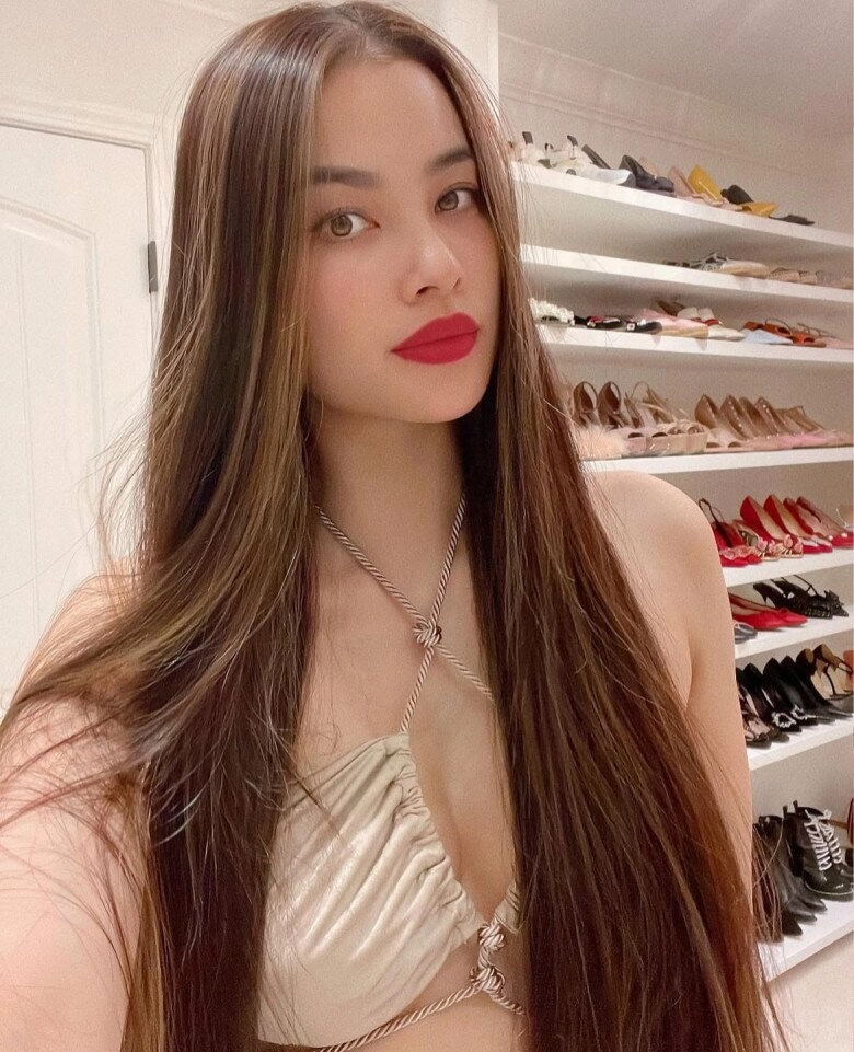 Đệ nhất hoa hậu việt rời xa showbiz một đôi dép mang 2 năm không còn đắp hàng hiệu như xưa - 9