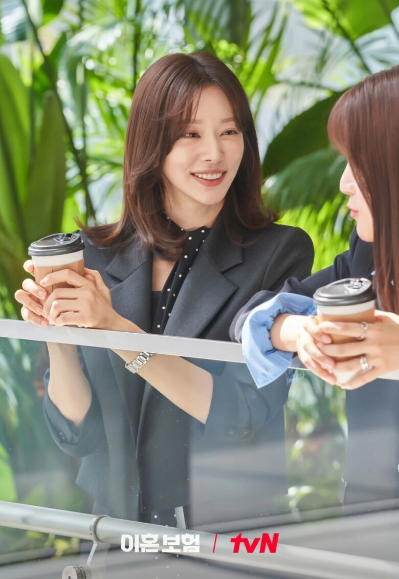 Diện đồ xinh như nữ chính phim công sở hàn hot nhất hiện nay có một kiểu áo đẹp ai mặc vào cũng sang và trẻ trung - 1