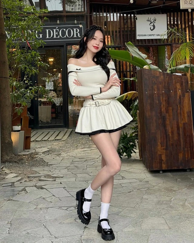 Giám khảo hot nhất hoa hậu chuyển giới việt nam chỉ mặc một kiểu váy phối đồ đơn giản vẫn sang hết nấc - 17