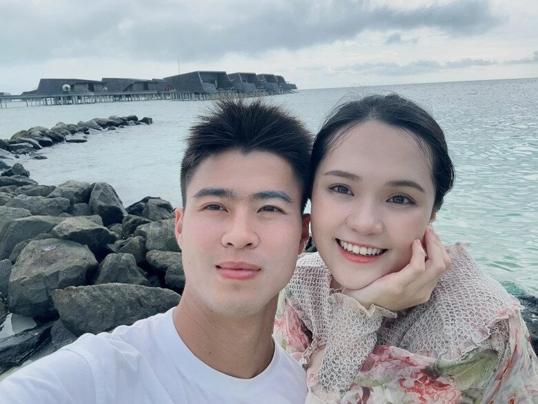 Hai phú bà bị gắn mác phá hàng hiệu giờ khác xưa người trẻ trung hơn tuổi người về đúng đẳng cấp vợ tổng tài - 1