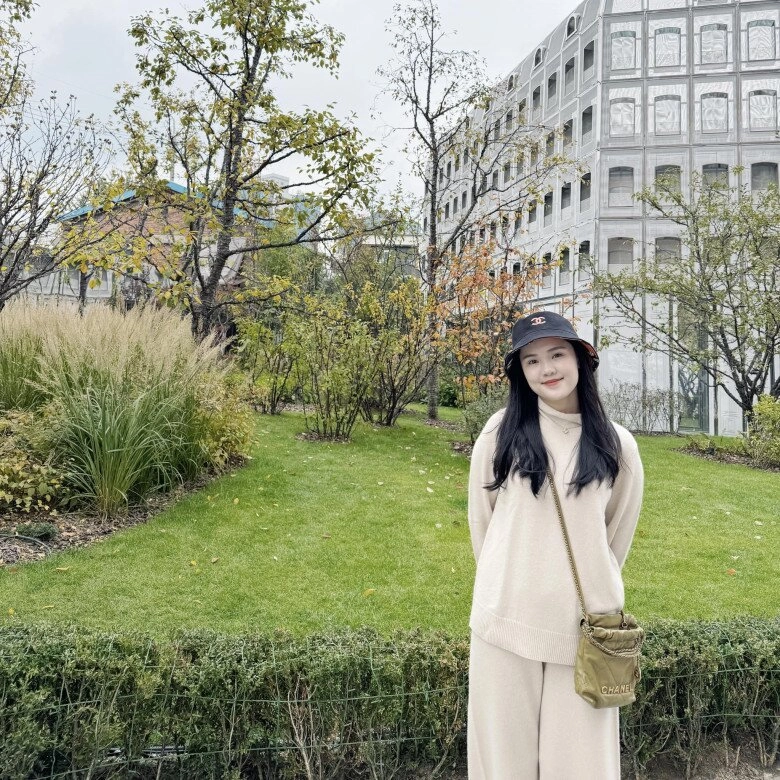 Hai phú bà bị gắn mác phá hàng hiệu giờ khác xưa người trẻ trung hơn tuổi người về đúng đẳng cấp vợ tổng tài - 6